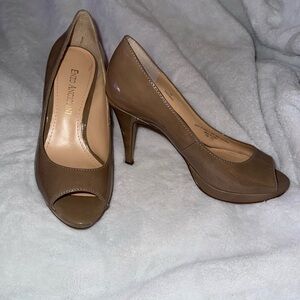 Enzo Angiolini Taupe Heels